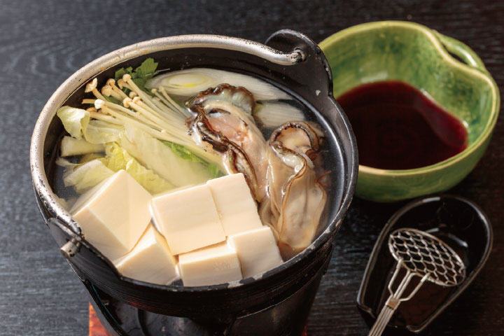 牡蠣と豆腐の小鍋